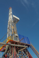 The design of a drilling rig for drilling wells in an oil and gas field in the far north. Oil rig...
