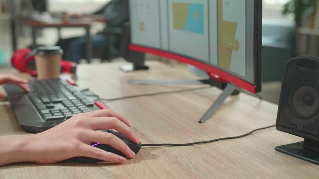 Close Up Of The Woman'S Hand Editor Works In Photo Editing Software On His Personal Computer In Office
