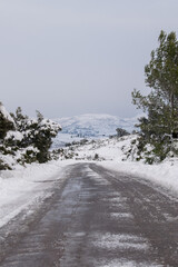 Carreteras de nieve y hielo