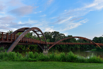 Fototapeta na wymiar The Tridge a bridge that conects a three parts of Midland, Michigan