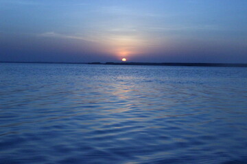 sunset, sea, sun, ocean, water, beach, sky, sunrise, nature, clouds, orange, landscape, waves, evening, lake, cloud, summer, wave, horizon, sunlight, coast, light, dawn, dusk, red, reflection, sand, b