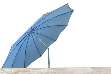 parasol ouvert sur fond blanc 