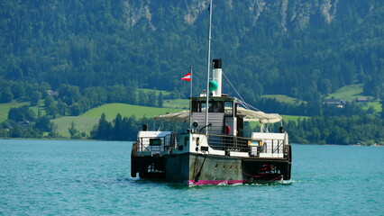historisches Schiff am Wolfgangsee