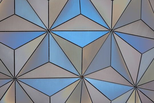 Geodesic dome section