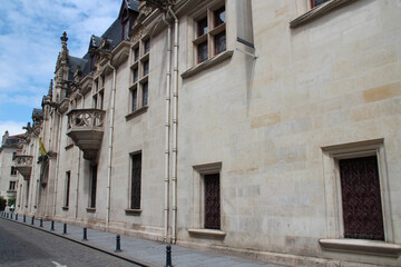 Fototapeta na wymiar ducal palace in nancy in lorraine (france) 