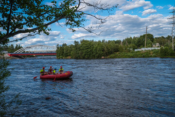 Rafting on the Vuoksa River in the village of Losevo