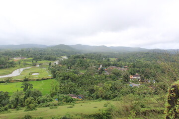 Obraz premium village in the mountains shimoga