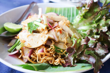 noodles or noodles without soup, spicy noodles or spicy pasta