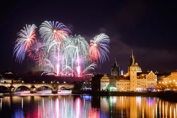 Zelfklevend Fotobehang Prague's New Year's Day Firework © Cornel