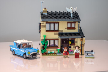 Fototapeta premium Calgary, Alberta - July 29, 2021: Completed Privet Drive (Harry Potter) lego set.