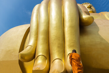 Thai Buddha worship at Wat Ang Thong, Thailand, with the huge Thai Buddha worship at Wat Ang Thong,...
