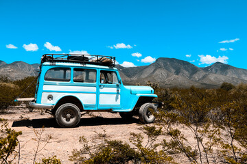 4x4 car in Mexican desert