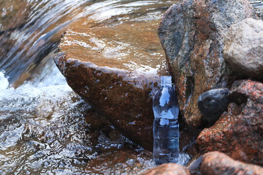 Picture of a plastic bottle.