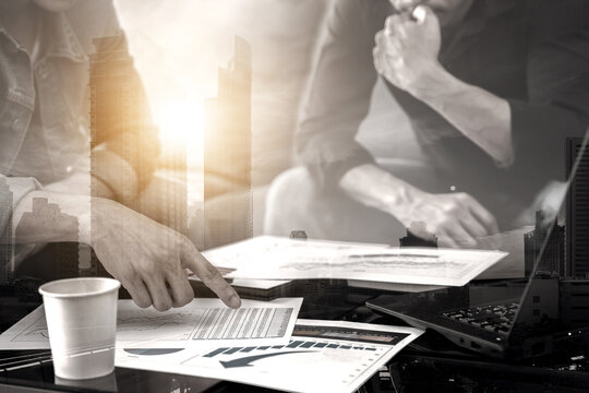 Businessman  discussing or brainstorming something positive in the meeting