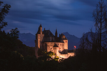 LE château de Menthon Saint Bernard aux couleurs des Estivales