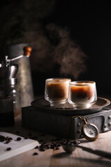 グラスに注がれたコーヒー