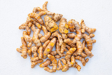 Close up of fresh turmeric (curcuma longa) roots