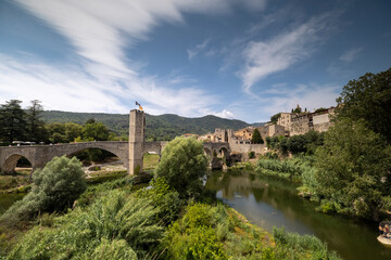 Fototapeta na wymiar The bridge and river Fluvia at Besalu, Girona, Catalonia, Spain