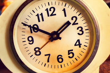 Obraz na płótnie Canvas Old Vintage alarm clock, retro alarm clock. time concept. watch, timepiece, timer, timekeeper, ticker.