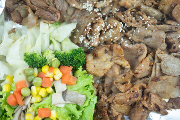 Korean grilled pork with vegetable