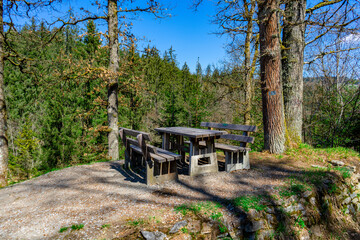 Hike to the Castle Ruins of Altnussberg in the Bavarian Forest