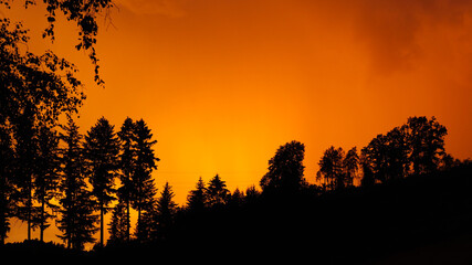 Gewitterstimmung mit Sonnenuntergang