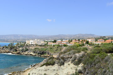 Fototapeta na wymiar the sea on the background of the rocky coast