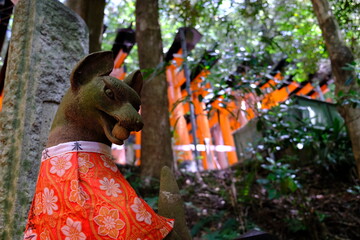 fox statue of temple