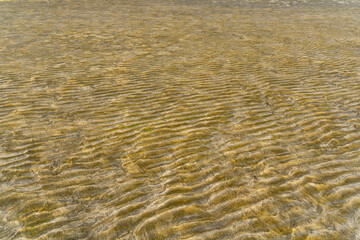 Sandstrand bei Ebbe im Abendlicht in der Bucht von Saint Jouin Bruneval, Normandie , Frankreich