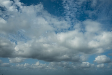 Obraz premium ciel chargé