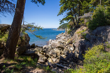 Fototapeta na wymiar Seashore rocky landscape in summer at Larrabee State Park in Bellingham Washington.