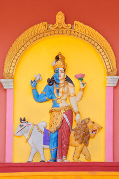 Indian God Shiva and Parvati. Ardha Nara Nari