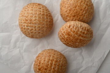 Traditional Oriental sweetness made of flour and molasses 