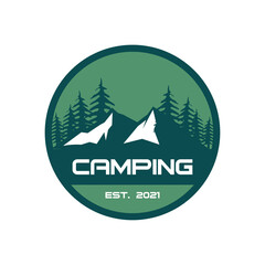 Fototapeta na wymiar camping logo , adventure logo vector