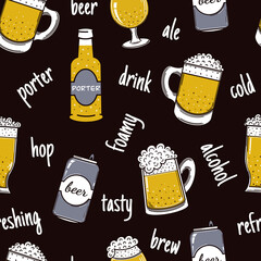 Beer in various containers seamless vector pattern. Alcohol in a mug, glass, can, bottle. Foamy drink on a black background. Hand drawn cold ale. Backdrop with an inscription. Colored doodle.