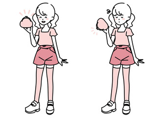 いっぱいの財布とカラになった財布を持った小学生