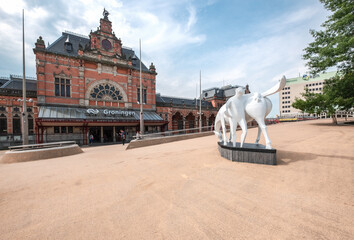 Centraal Station , Groningen, Groningen Province, The Netherlands - obrazy, fototapety, plakaty
