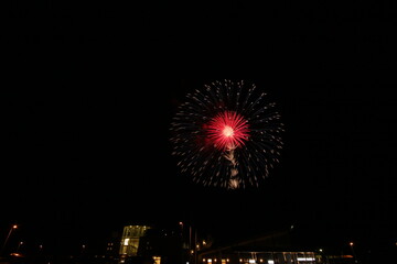 津サプライズ花火