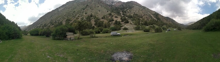 view of the mountains