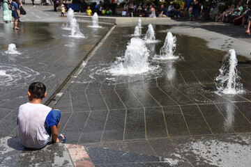 France Toulouse centre jet eau fontaine ville chaleur