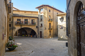 Fototapeta premium street of sos del rey catolico medieval town, Spain