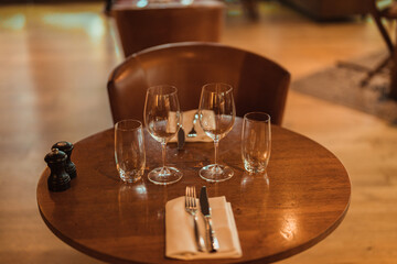 glasses on a table in a restaurant
