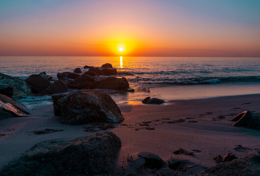 Beach Sunrise image from Snoopy Island Fujairah
