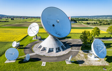 earth communication area in raisting