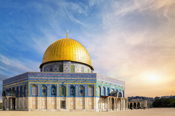 Fototapeta premium Dome of the Rock on the Temple Mount in Jerusalem, Israel