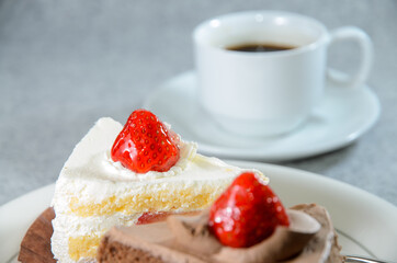 イチゴショートケーキの味くらべ