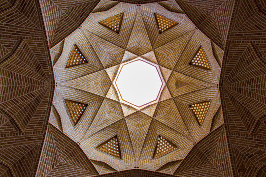 detail of the ceiling of an old building in Iran