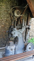 Fototapeta na wymiar Old blacksmith motor hammer