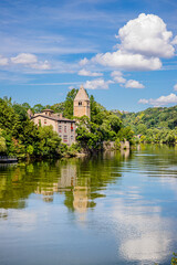 Fototapeta premium Promenade sur les berges de la Saône à Lyon