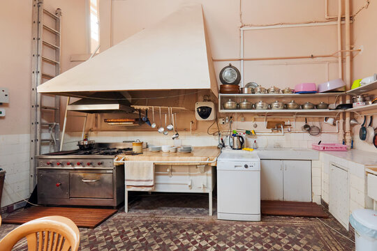 The kitchen of Pembe Kosk or Pink Villa.